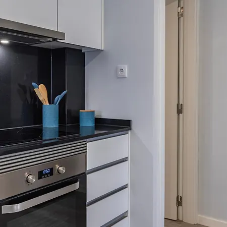 Belém Charming 2bdr House By Lovelystay *