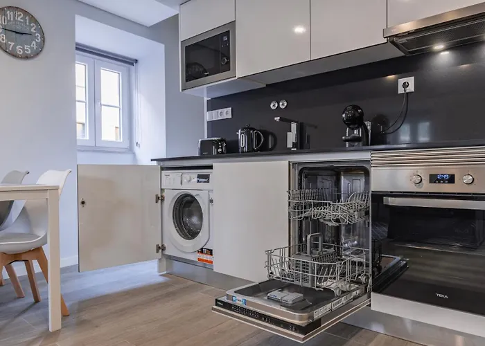 Belém Charming 2bdr House By Lovelystay Appartamento Lisbona