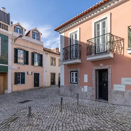 Апартаменти Belem Charming 2bdr House By Lovelystay Лісабон